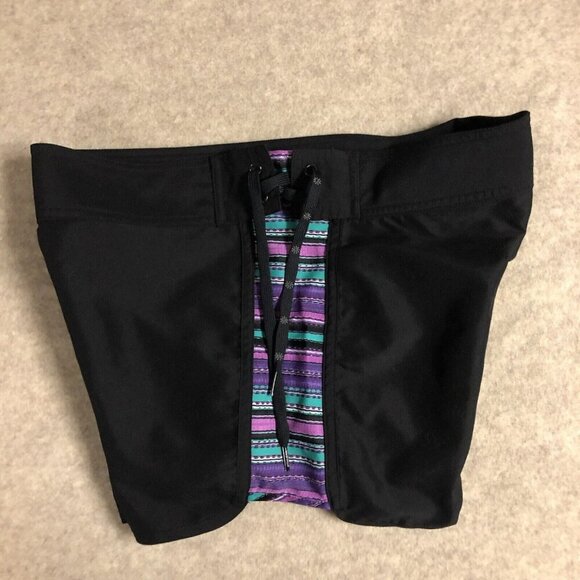 Athleta Boardshorts Swim Striped Stretchy Beach Walking Pocket Size 6 Athletic - Picture 12 of 12
